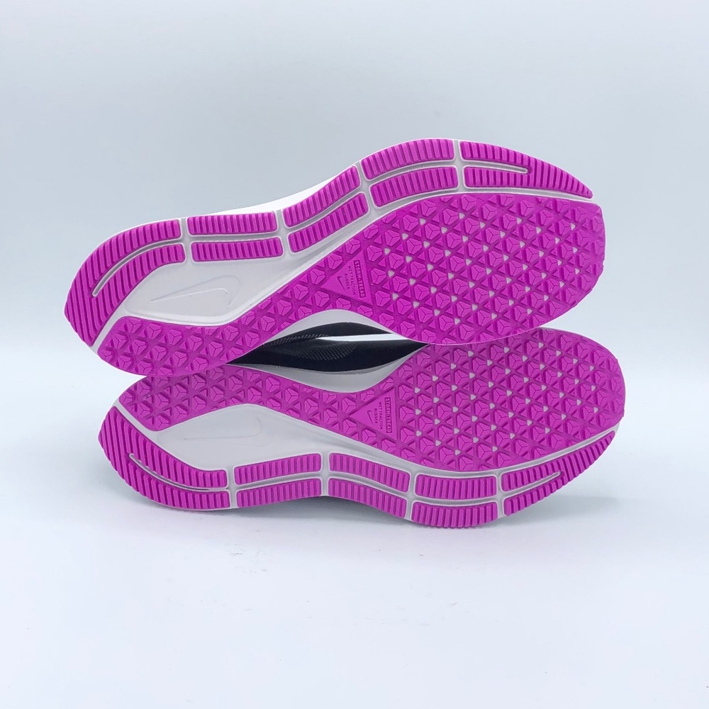 Nike Air Zoom Pegasus 35 Shield NRG Men's Shoes - Picture 8 of 8